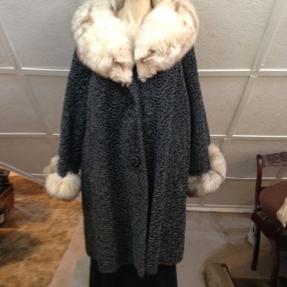 - Astrakin, France Gray Persian Lamb Swing Coat  M-L - Picture 1 of 16